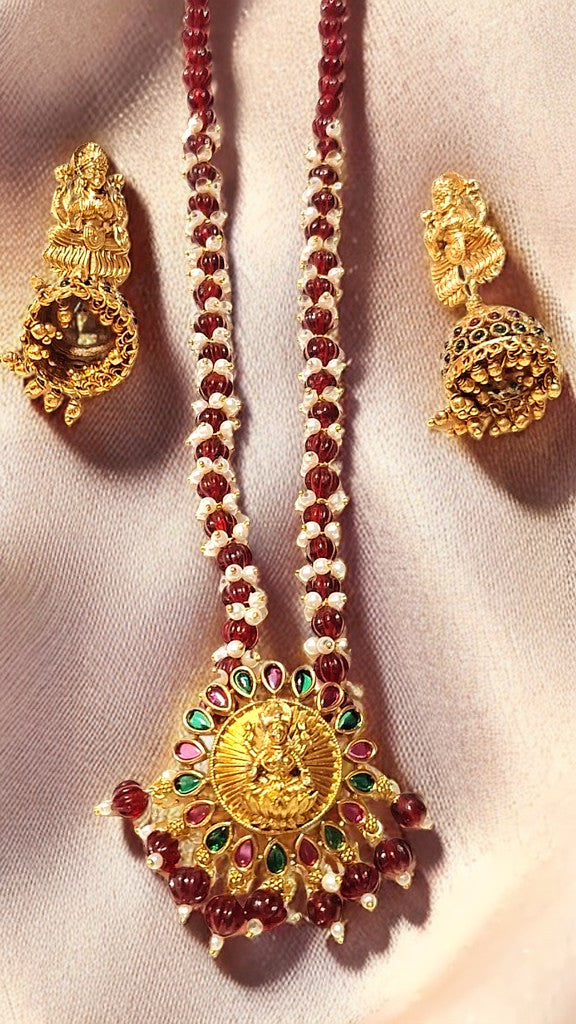 Elegant Red and Green Color Temple Design Necklace Set Combo Set for Women – Traditional Indian Bridal Jewelry