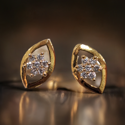 Stunning stud earrings for daily use