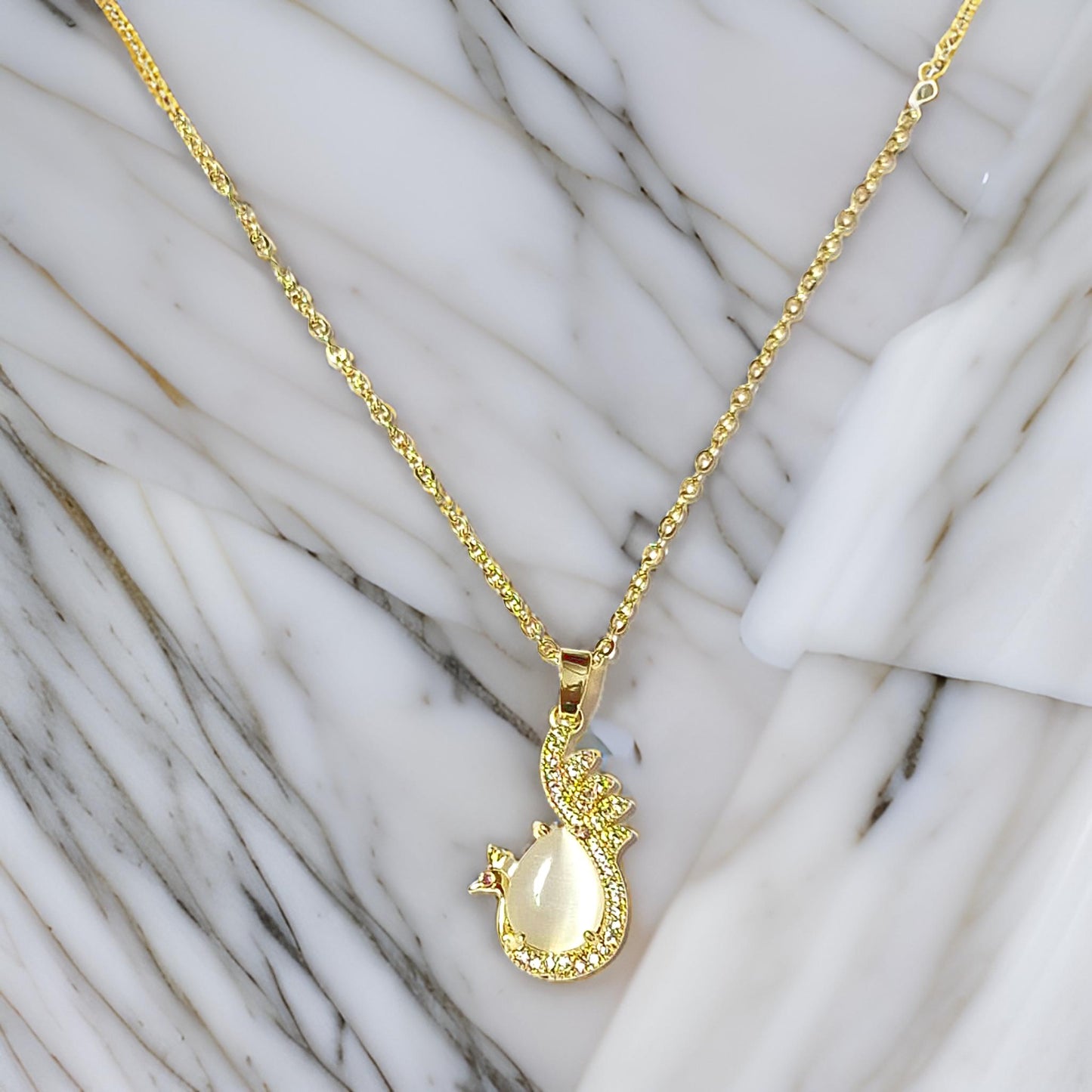 Peacock Pendant Anti Tarnish Gold plated Necklace Chain