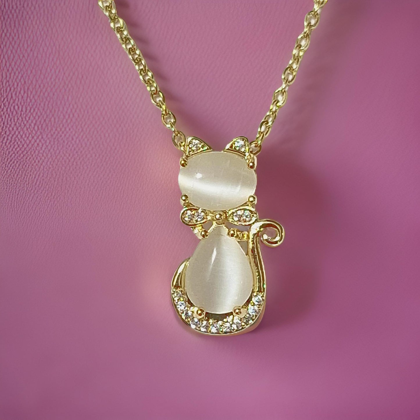 Kitty Pendant Anti Tarnish Gold Plated Chain Necklace