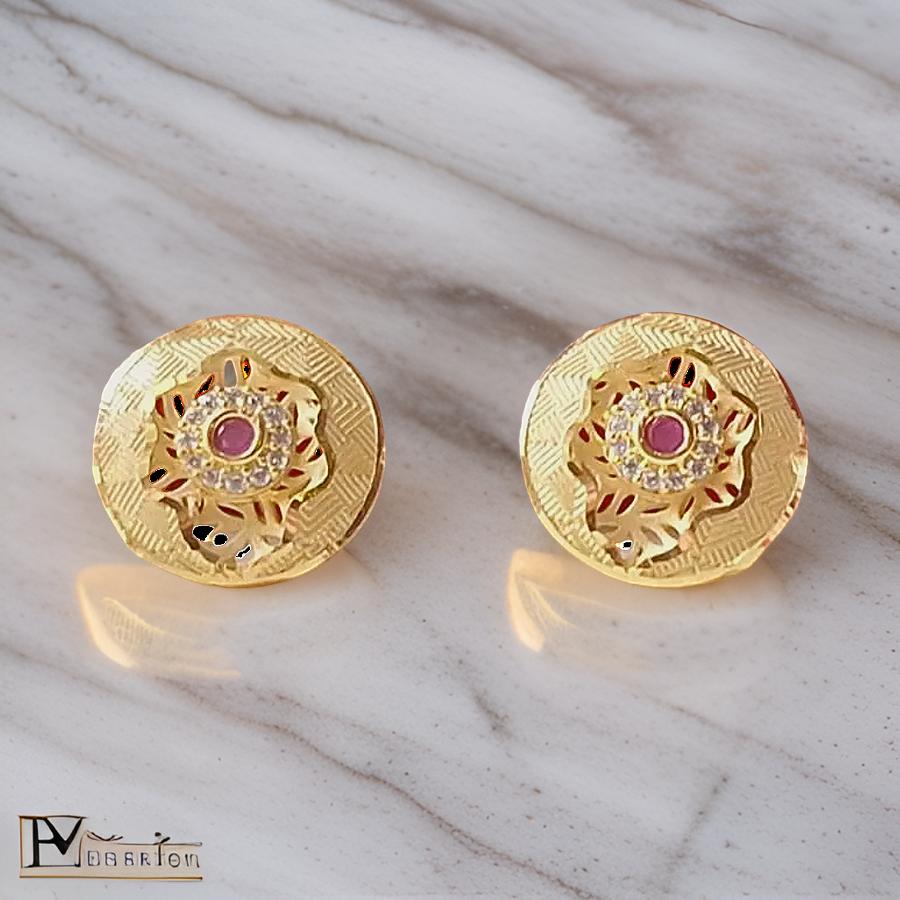 1.5 Gram Gold-Plated Flower Stud Earrings – Elegant Imitation Jewelry for Everyday Glam