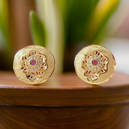 1.5 Gram Gold-Plated Flower Stud Earrings – Elegant Imitation Jewelry for Everyday Glam