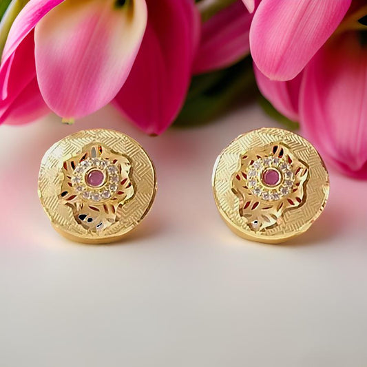 1.5 Gram Gold-Plated Flower Stud Earrings – Elegant Imitation Jewelry for Everyday Glam