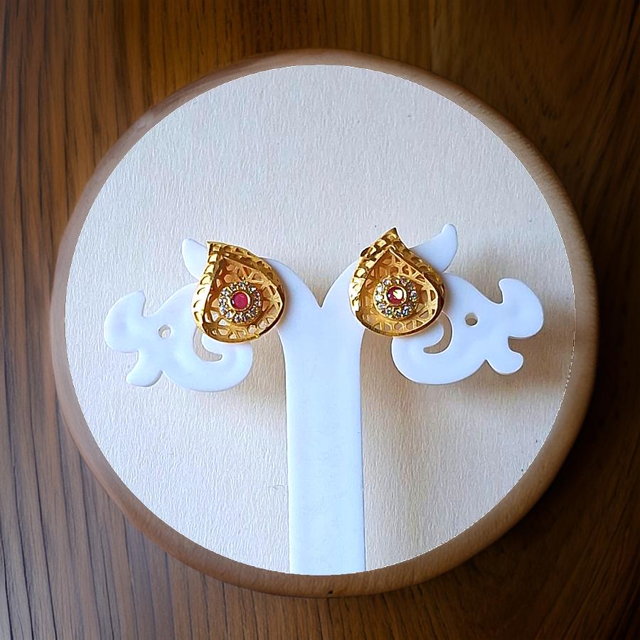 Leaves Design 1.5 Gram Gold-Plated Stud Earrings – Elegant Nature-Inspired Jewelry