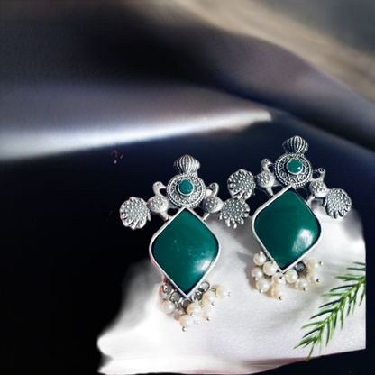 Green Stone Pearl Oxidized Silver Stud Earrings